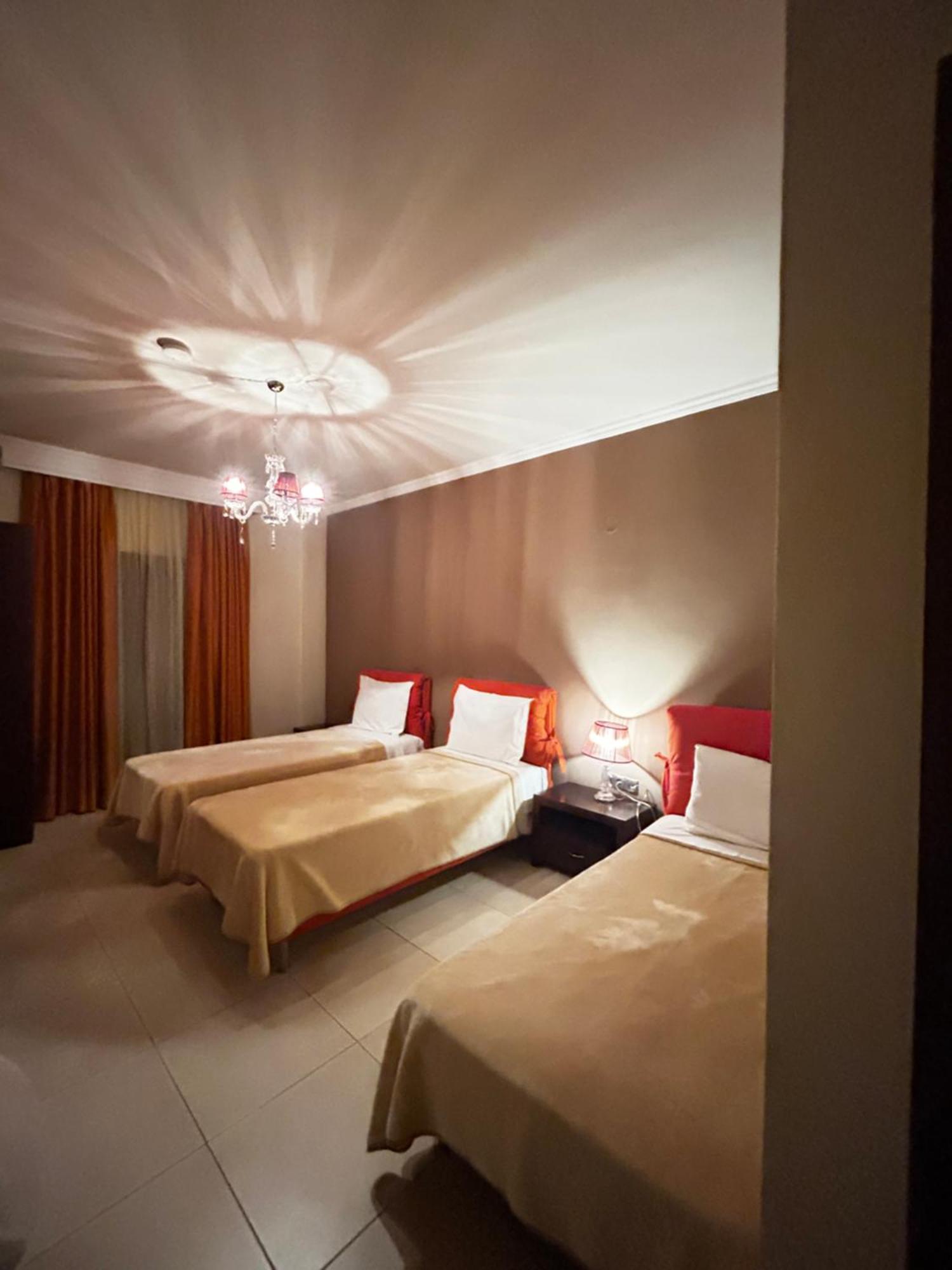 Faraggi Hotel Simvolí Eksteriør bilde
