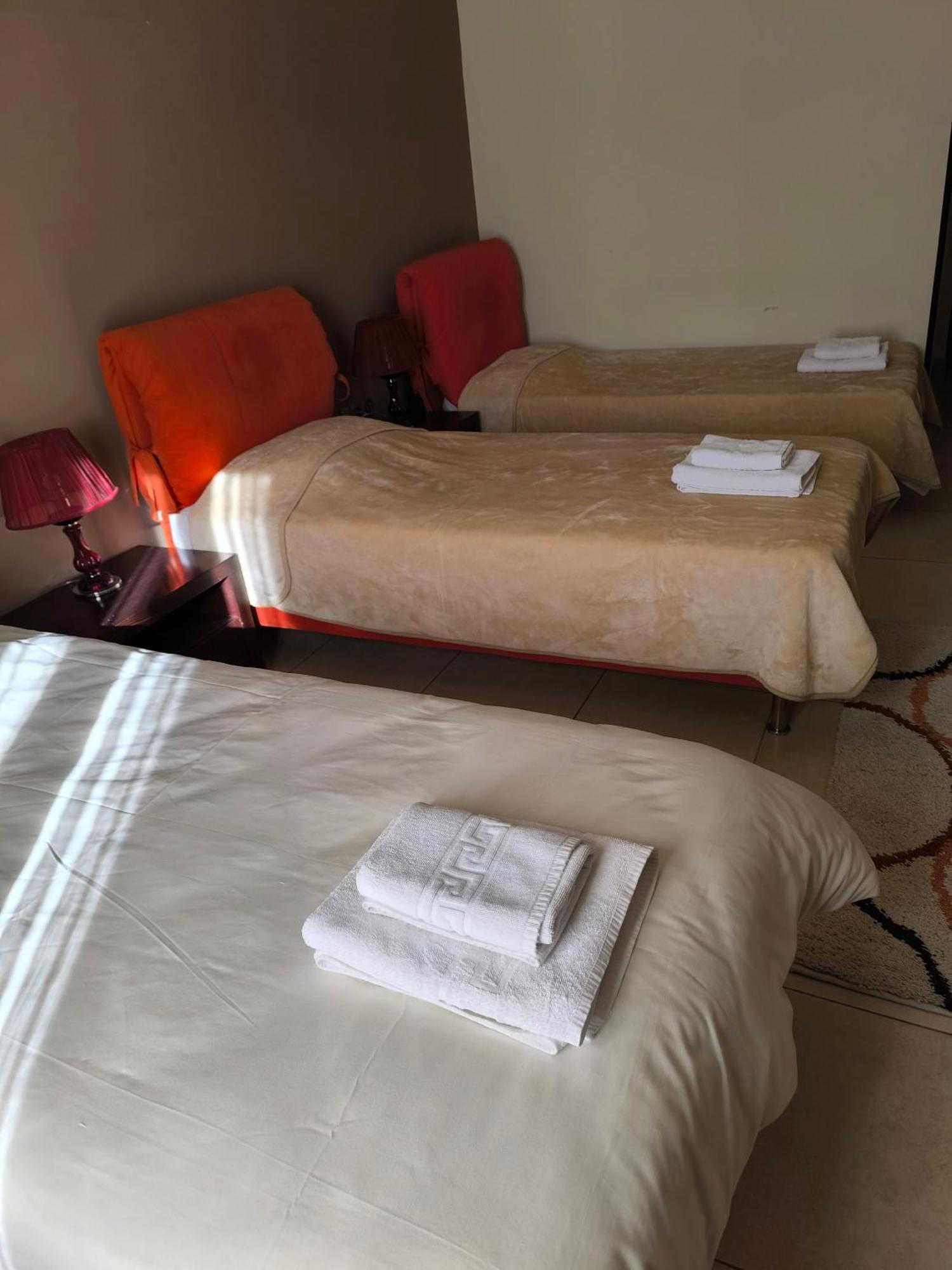Faraggi Hotel Simvolí Eksteriør bilde